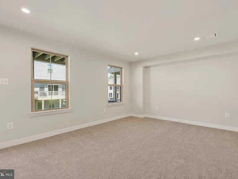 7118 Bighorn Rd — Photo 29