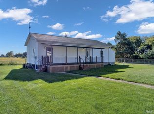763 Elmwood Rd, Fostoria, MI 48435
