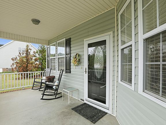 4th image of 199 Dexterfield Dr