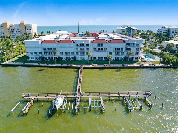 3360 S Atlantic Avenue #304, Cocoa Beach, FL 32931