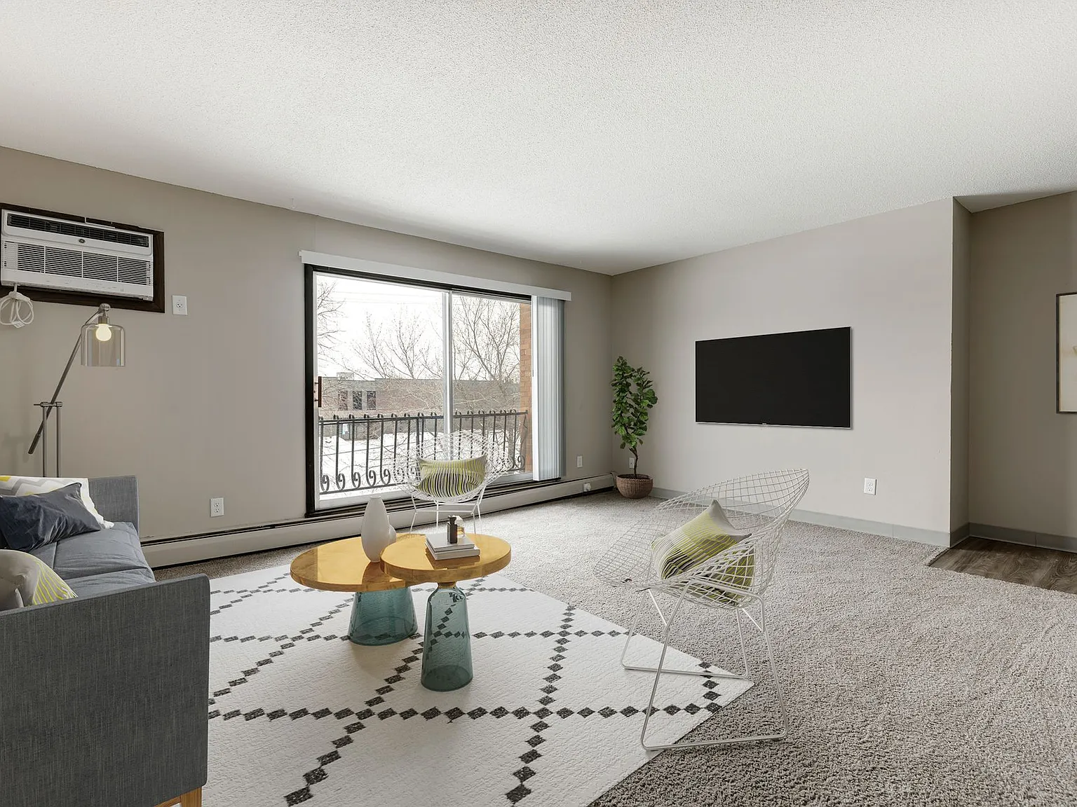 Garden Grove Apartments — Photo 4