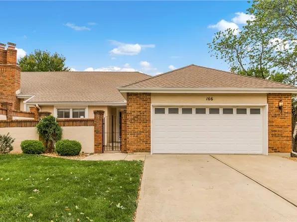 166 SW Donovan Rd, Lees Summit, MO 64063