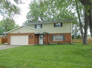 3925 Leonora Dr, Dayton, OH 45420