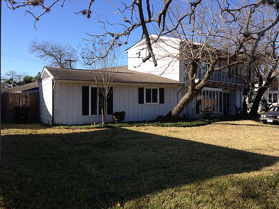 2nd image of 3502 Southmore Blvd
