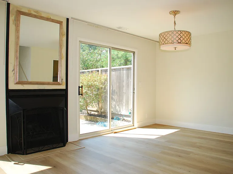 71 Prince Royal Dr — Photo 11
