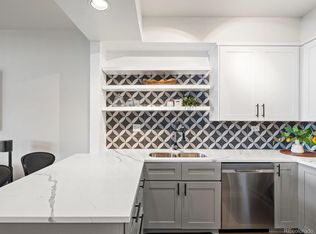 345 Fillmore St APT 407, Denver, CO 80206
