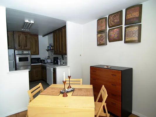 Sold by Sotheby's International Realty | media 5