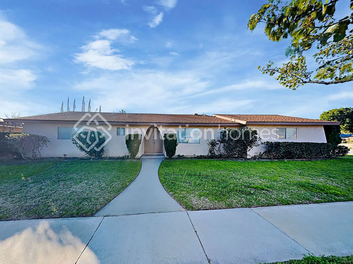 17839 Granada Ave Fontana, CA 92335 — Photo 1