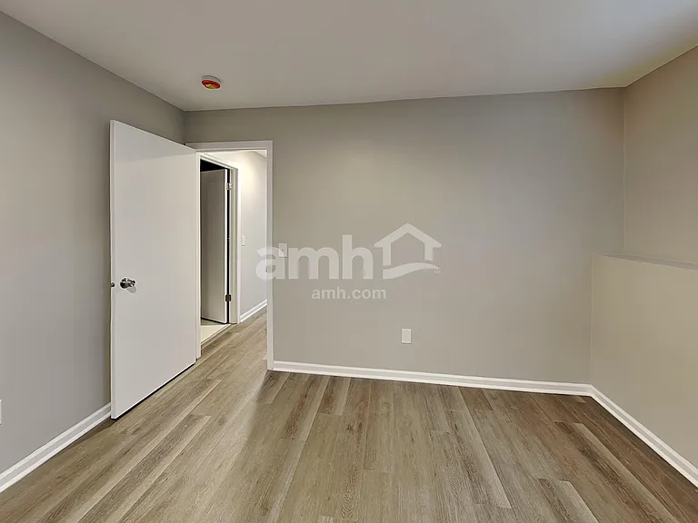 5925 Bluegrass Trl — Photo 18