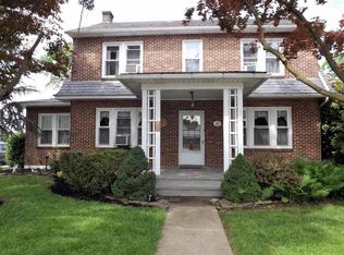 200 S Summit Ave, Quarryville, PA 17566