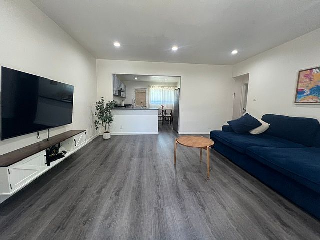 1st image of 521 N Nicholson Ave APT D