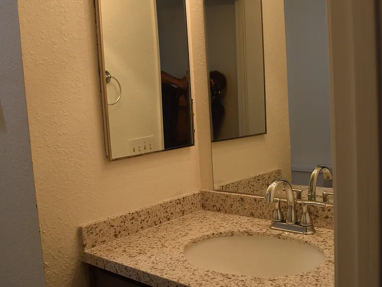 210 W Vermont Ave #107 — Photo 6