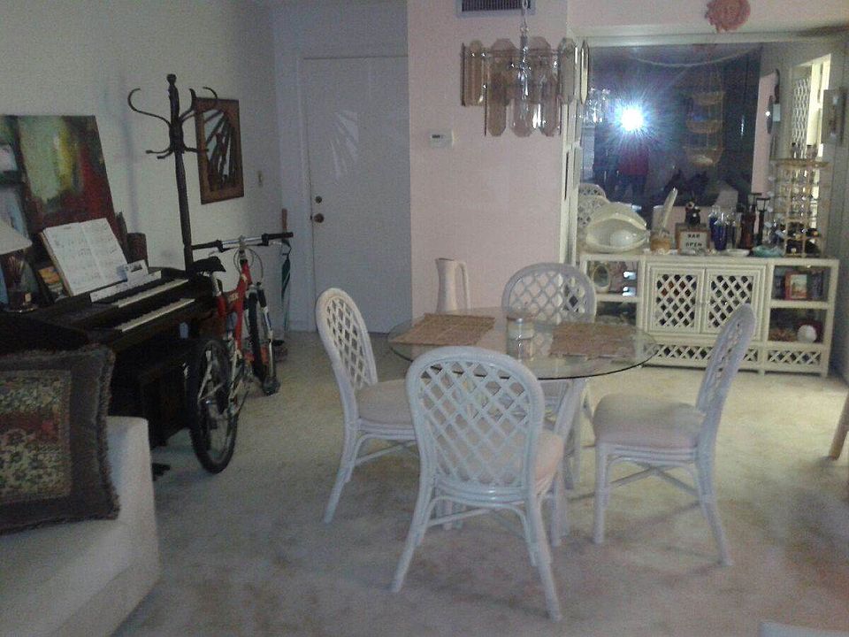 1st image of 1428 SE 4th Ave APT 130