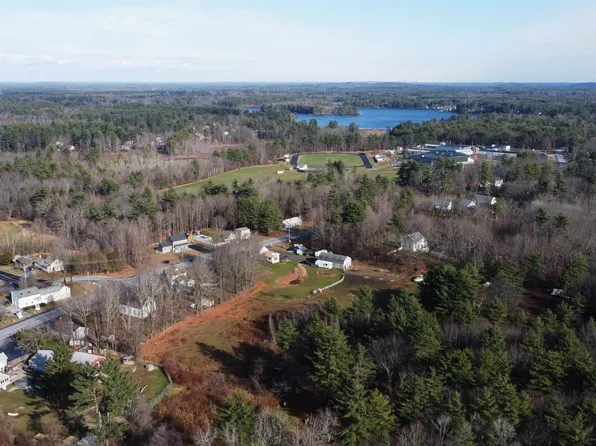 6 Crest Road, Kingston, NH 03848