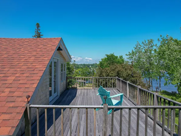 25 Bridge Street, Milbridge, ME 04658