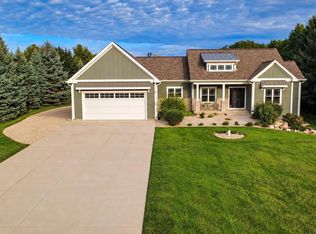 8987 371st Ave, Twin Lakes, WI 53181