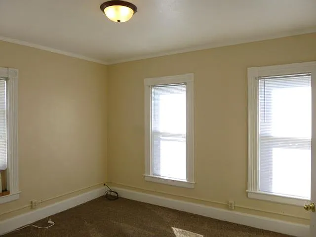 416 S Adams St — Photo 30