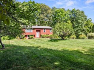 767 E Wallum Lake Rd, Pascoag, RI 02859
