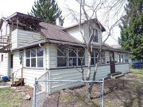 2nd image of 46 Berwin St