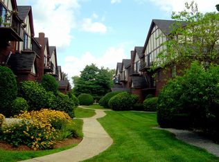 35 Sharon Rd, Waterbury, CT 06705