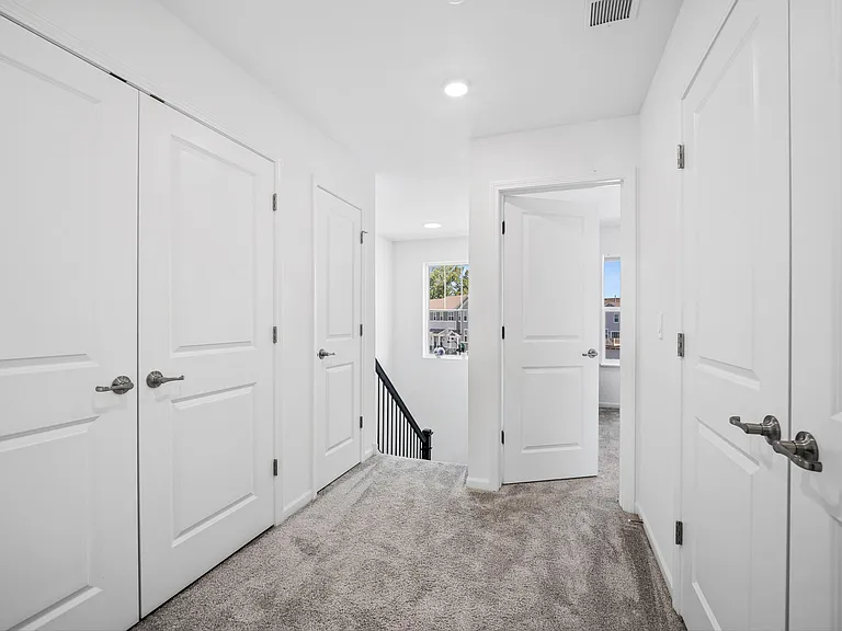 1034 Atterberg Rd — Photo 15