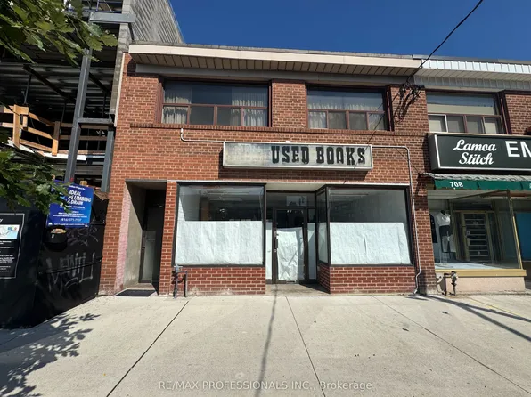 710 The Queensway, Toronto, ON M8Y 1L3