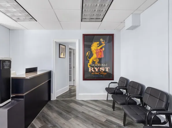235 East 22nd Street 1B image 1 of 5