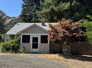 750 SE Flint St, Roseburg, OR 97470