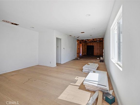 5th image of 17446 Tiara St