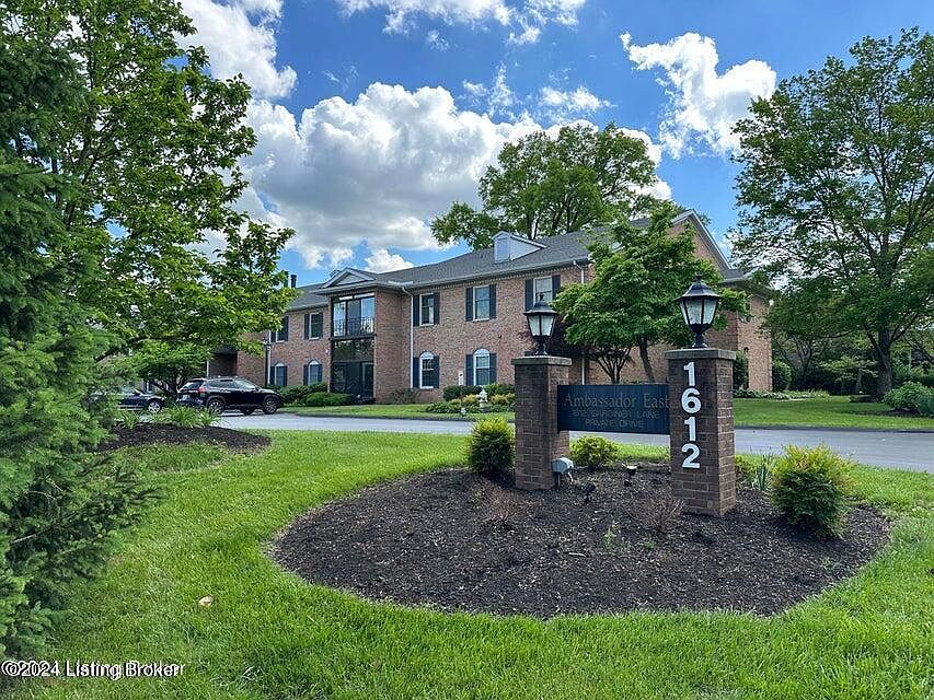1612 Gardiner Ln APT 213, Louisville, KY 40205 MLS 1660425 Zillow
