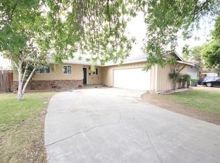 1616 Mount Vernon Dr, Modesto, CA 95350