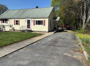 488 Massasoit Rd #1, Worcester, MA 01604