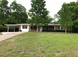 148 Highland Ave, Ozark, AL 36360