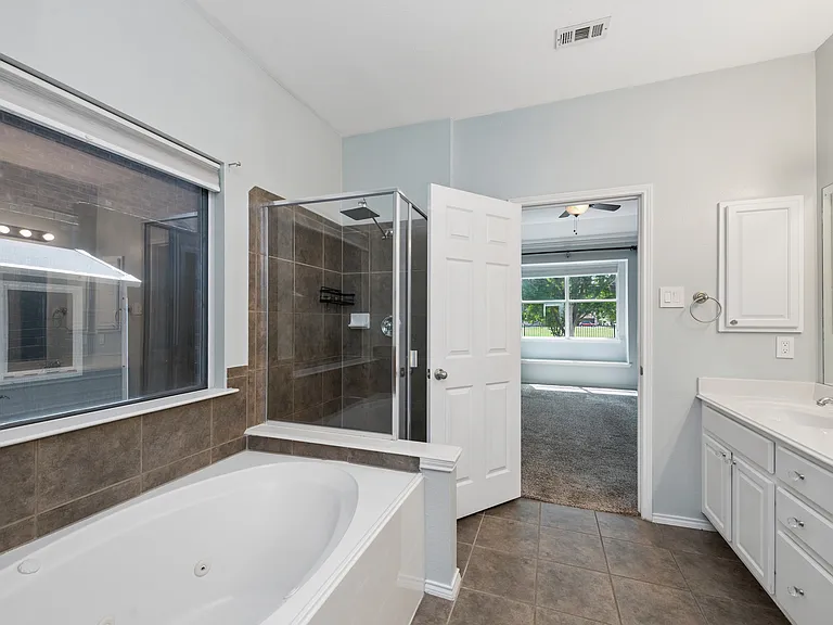 12763 Cardinal Creek Dr — Photo 26