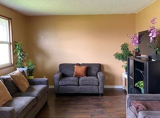 5400 3rd St, Tillamook, OR 97141