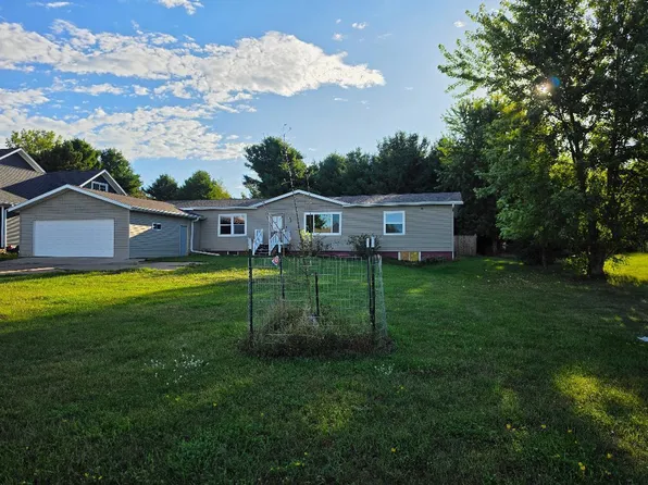 119 Reinhart Dr, Shell Lake, WI 54871