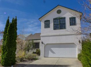 1921 Mendius Ln, Los Alamos, NM 87544