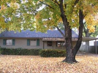 398 McDermitt Rd, Memphis, TN 38120