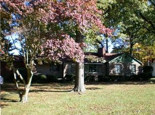 121 Guadalcanal Rd, New Castle, PA