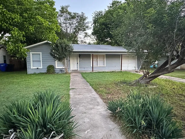 1309 Sunset St — Photo 9