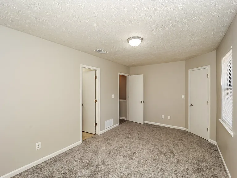 2068 Sitser Ln — Photo 15