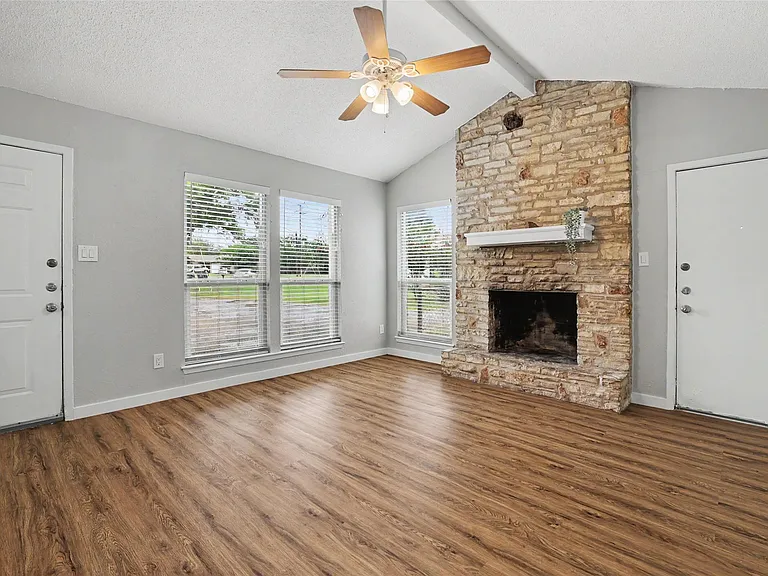 802 Ranch Rd #A — Photo 1