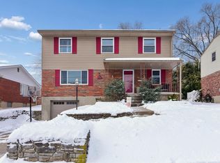 481 Viscount Dr, Cincinnati, OH 45238