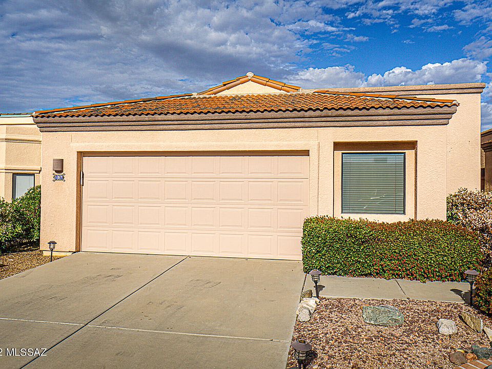 1st image of 167 N Crescent Bell Dr