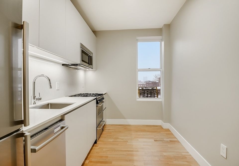 1st image of 345 Lefferts Ave APT 3D