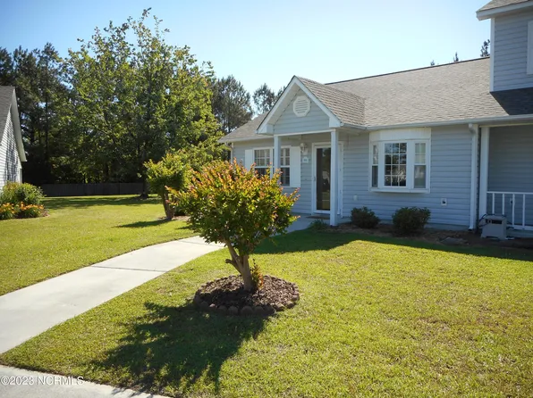 804 Courtyard W, Newport, NC 28570