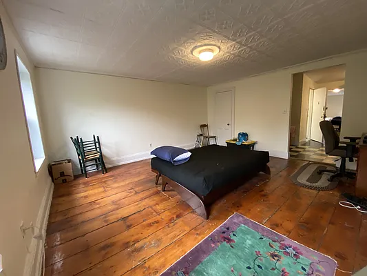 Rented by Realty Collective | media 12