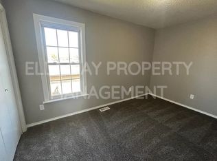 9118 E Funston St #103, Wichita, KS 67207