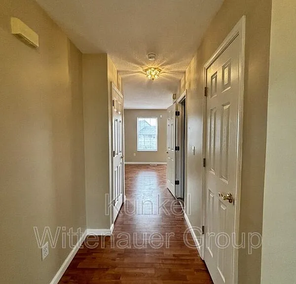 720 Cedar Mill Dr — Photo 7