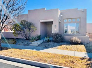 2 Coyote Pass, Santa Fe, NM 87508